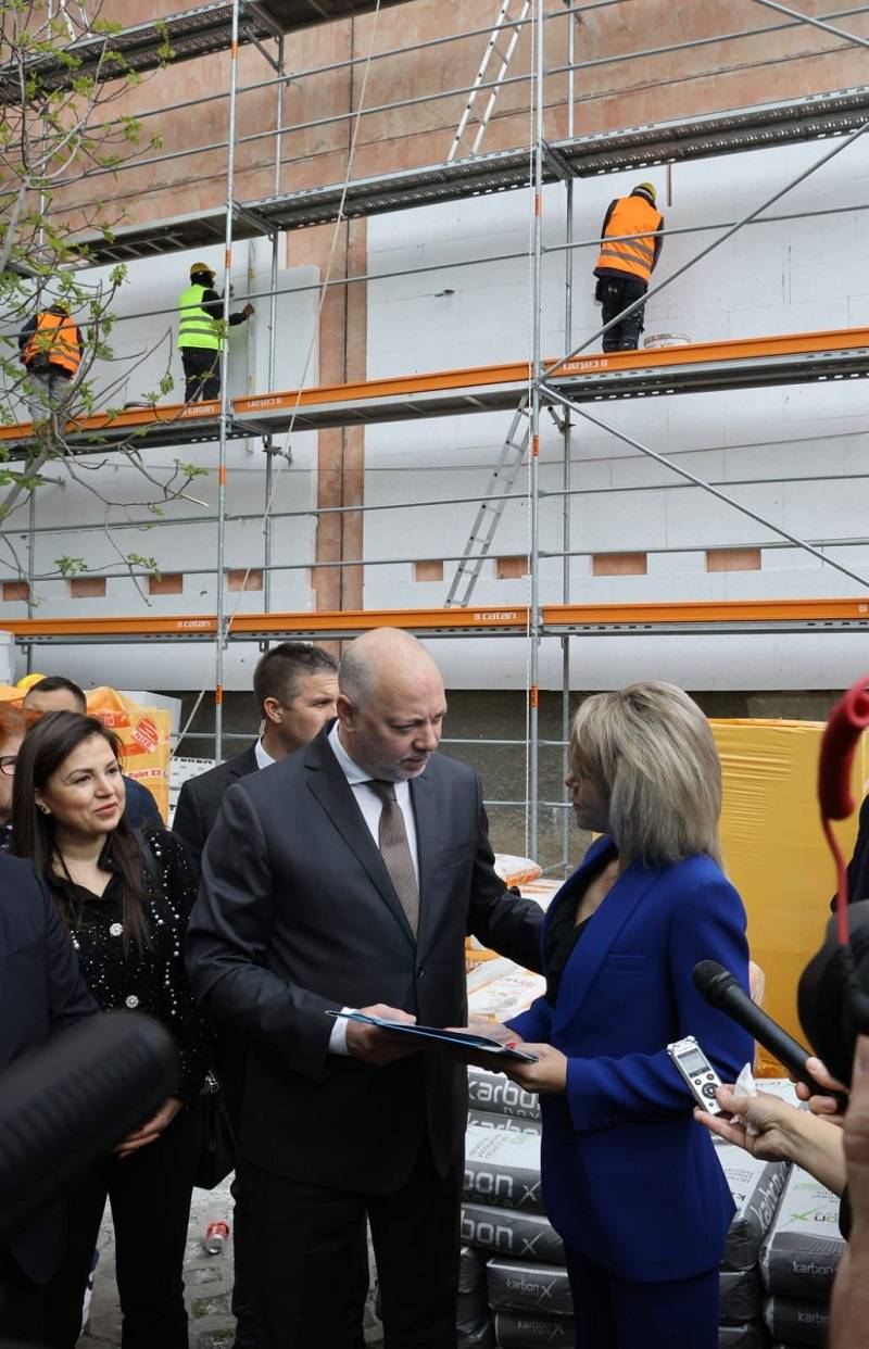  Премиерът Росен Желязков: Над 2,5 милиарда лв. предвиждаме за националната програмата за саниране 